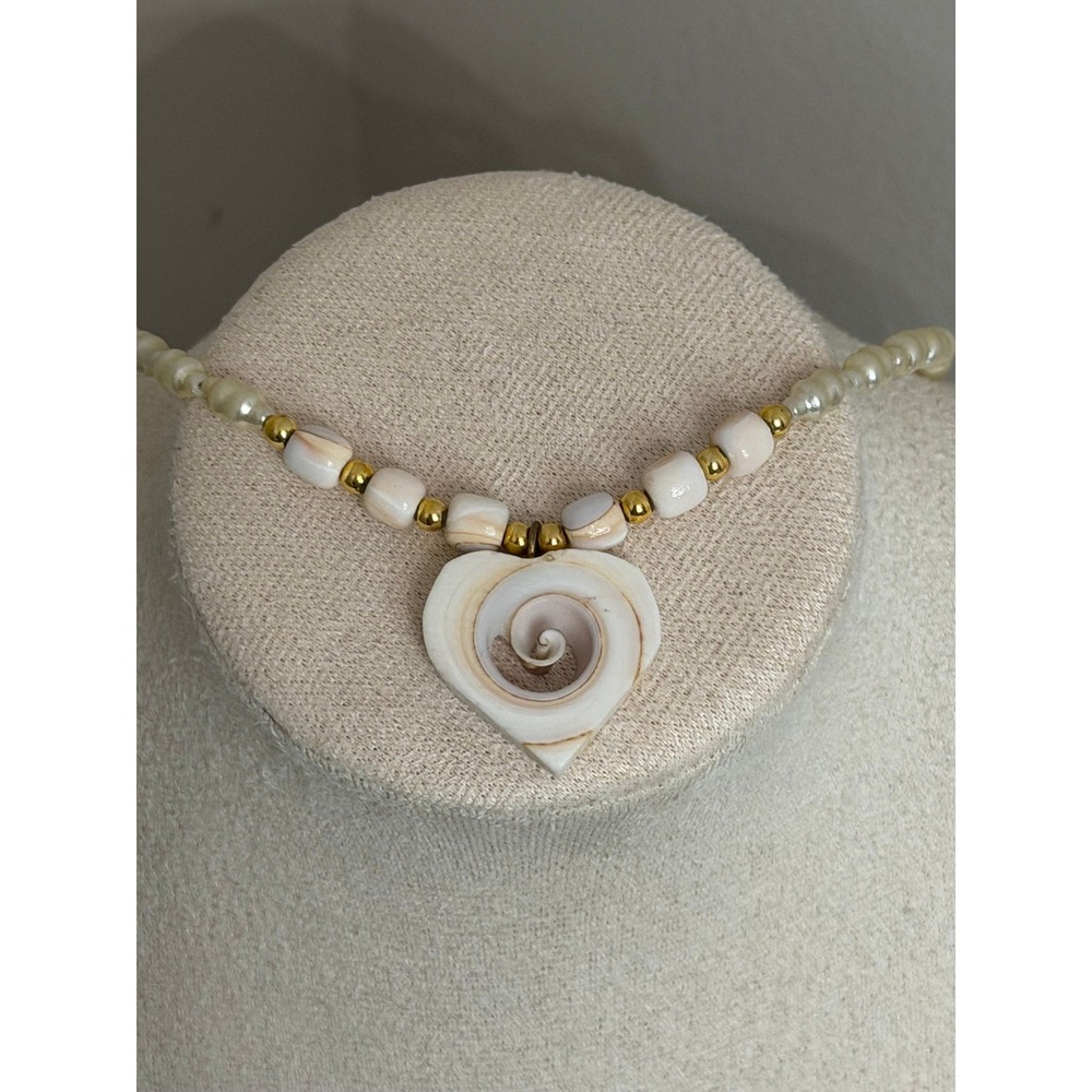 Beachy Shell Heart Pendant Beaded Necklace‎ Pearl Look Coastal Boho